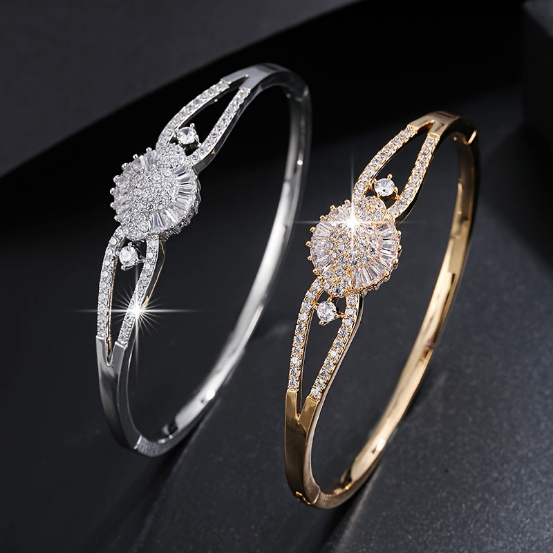 [Trendy Zirconia Bracelet Luxury Design] Elegant And Sophisticated Zirconia Bracelet With A Trendy And Minimalist Design, Exuding A Sense Of Luxury And Fashion.
