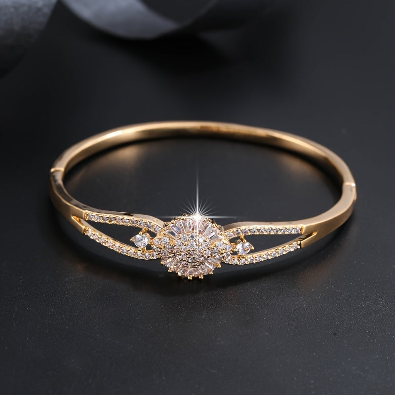 [Trendy Zirconia Bracelet Luxury Design] Elegant And Sophisticated Zirconia Bracelet With A Trendy And Minimalist Design, Exuding A Sense Of Luxury And Fashion.